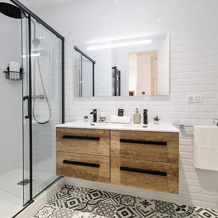 Apartamento Chic & Cozy 2 Bdr Heart Of The Old Town *