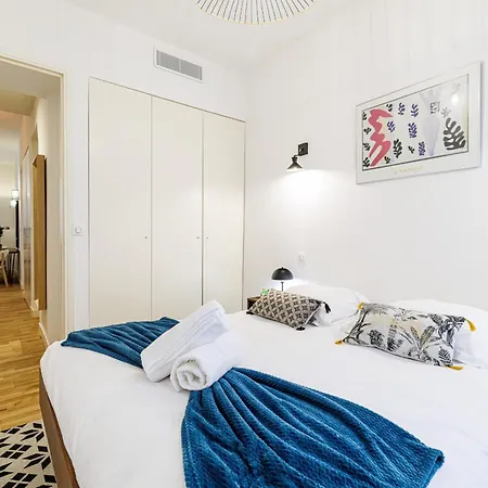 Chic & Cozy 2 Bdr Heart Of The Old Town 尼斯